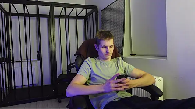 Mark Karson online show from October 5, 7:45 pm