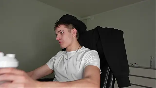 Mark Karson online show from November 9, 1:31 pm