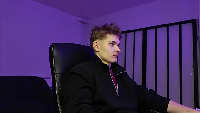 Mark Karson online show from December 2, 8:15 pm