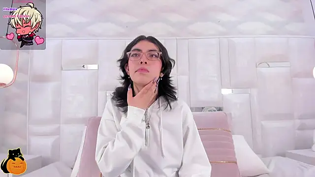 Snapshot of Im_Molly_Angel chatting on October 25, 8:25 pm Im Molly Angel online show from October 25, 8:25 pm