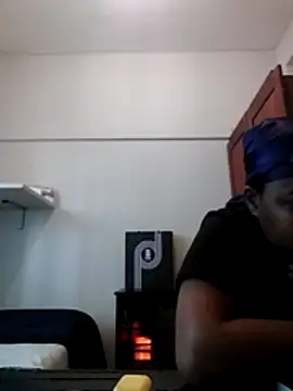Snapshot of AcetousAbb chatting on July 29, 6:11 am AcetousAbb online show from July 29, 6:11 am