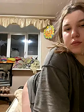 Snapshot of Kemeli008 chatting on October 16, 12:22 am Kemeli008 online show from October 16, 12:22 am