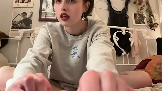 urbbydollxx online show from June 29, 7:47 am