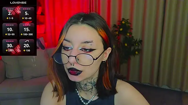 Mistress  Marcelline online show from April 27, 2:09 am