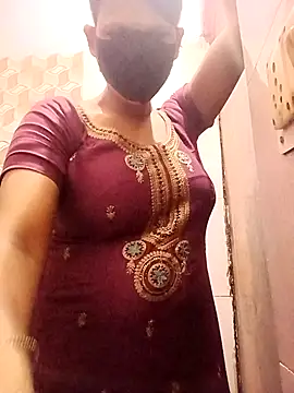 Snapshot of varnika chatting on September 8, 2:16 pm varnika online show from September 8, 2:16 pm