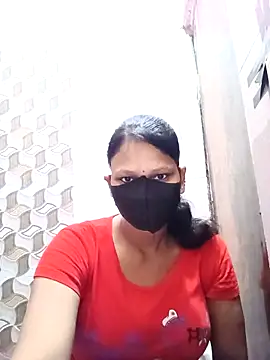 Snapshot of varnika chatting on October 7, 8:33 am varnika online show from October 7, 8:33 am