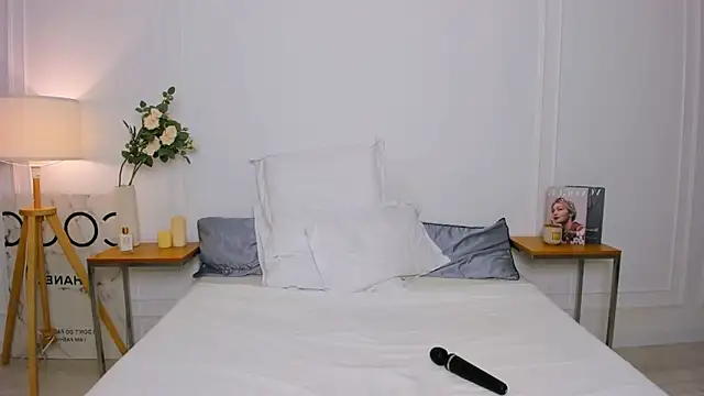 Snapshot of OliviaWilsonxxx chatting on December 3, 3:14 am OliviaWilsonxxx online show from December 3, 3:14 am