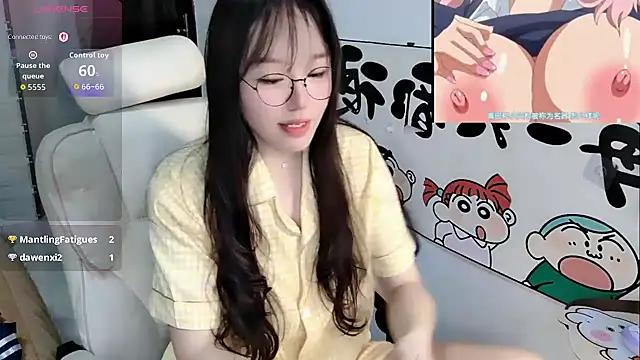Snapshot of Angela-AMY chatting on July 28, 3:46 am Angela-AMY online show from July 28, 3:46 am
