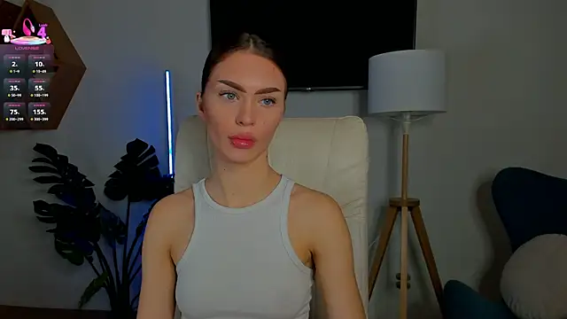 Snapshot of Cherry___Kiss chatting on October 21, 7:25 pm Cherry Kiss online show from October 21, 7:25 pm