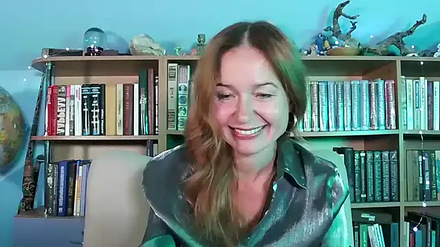 Foxilady357 online show from September 30, 2:33 pm