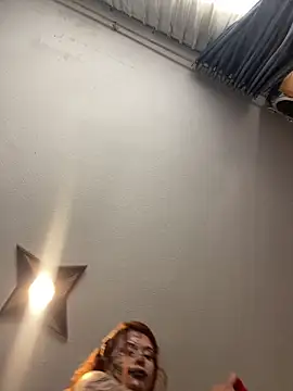 haally-mll online show from October 30, 6:52 pm