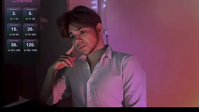 Snapshot of 1RobertTT chatting on September 10, 9:37 pm 1RobertTT online show from September 10, 9:37 pm