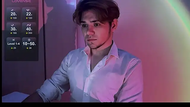 Snapshot of 1RobertTT chatting on October 7, 9:23 pm 1RobertTT online show from October 7, 9:23 pm