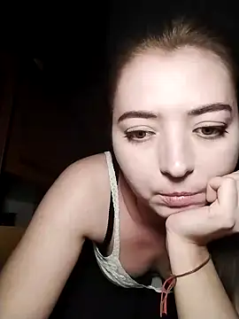 Snapshot of Viktoriia27 chatting on May 6, 6:46 pm Viktoriia27 online show from May 6, 6:46 pm