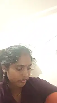 Snapshot of Guriya0076 chatting on July 21, 3:47 pm Guriya0076 online show from July 21, 3:47 pm
