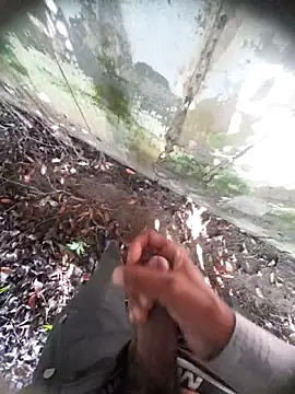 Snapshot of Desi_Horny_Boys chatting on November 6, 9:43 am Desi Horny Boys online show from November 6, 9:43 am