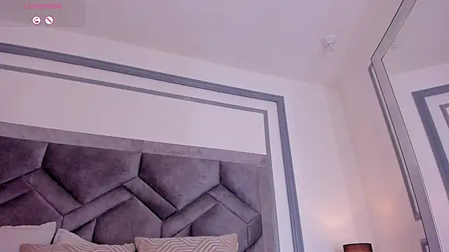 lucianacohelo online show from September 28, 12:16 am