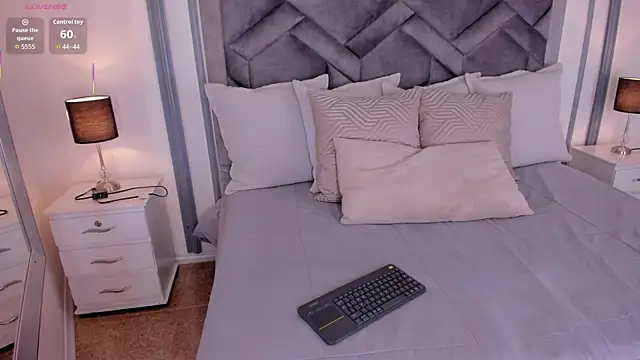 lucianacohelo online show from October 14, 7:36 pm