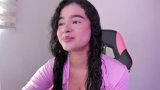 Arianna Jannes online show from February 10, 4:00 pm