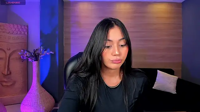 AmbarJames  online show from November 24, 2:39 pm