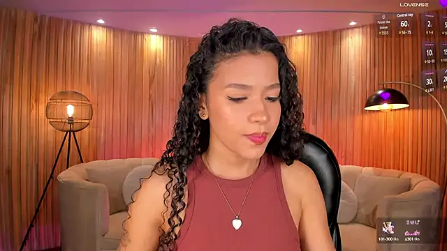 SophieHouston  online show from September 28, 2:50 am