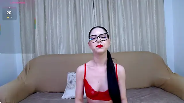 KaylaLewys online show from October 21, 6:08 pm