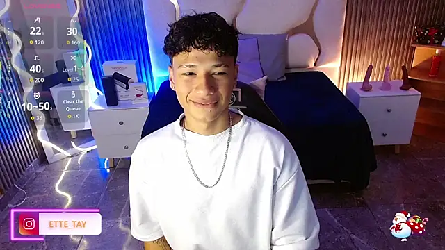 Snapshot of Ette_tay chatting on December 15, 3:33 am Ette tay online show from December 15, 3:33 am