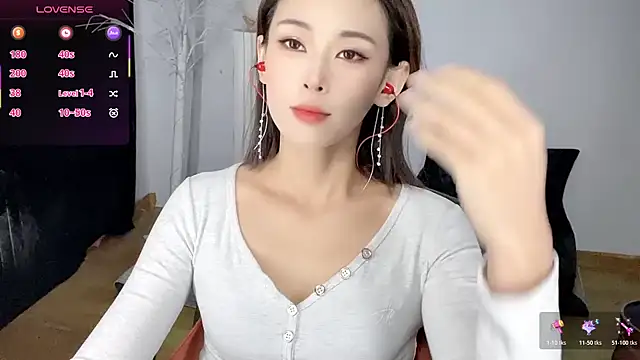 Snapshot of xiaoyue8888 chatting on December 21, 3:24 am xiaoyue8888 online show from December 21, 3:24 am