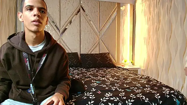 Hotcouple 222 online show from September 16, 7:20 am