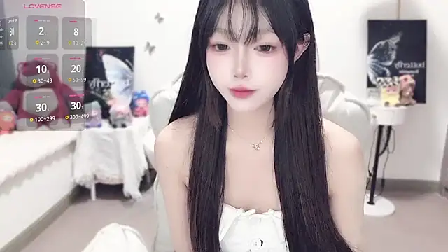 Snapshot of -EEBABY chatting on October 7, 9:56 pm -EEBABY online show from October 7, 9:56 pm