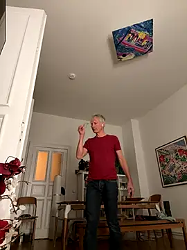 Snapshot of SexyLeon8 chatting on September 21, 10:00 pm SexyLeon8 online show from September 21, 10:00 pm