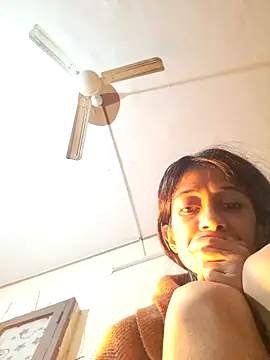 Snapshot of babe_jasmine chatting on November 29, 11:13 am babe jasmine online show from November 29, 11:13 am