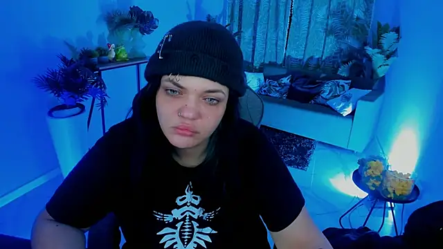 Snapshot of MaryHarrys chatting on October 10, 8:41 pm MaryHarrys online show from October 10, 8:41 pm