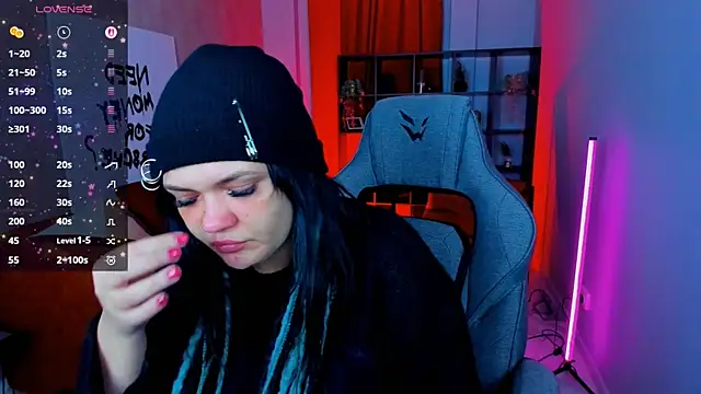 Snapshot of MaryHarrys chatting on November 25, 2:55 am MaryHarrys online show from November 25, 2:55 am