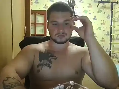 chiraq1945 online show from September 16, 6:20 pm