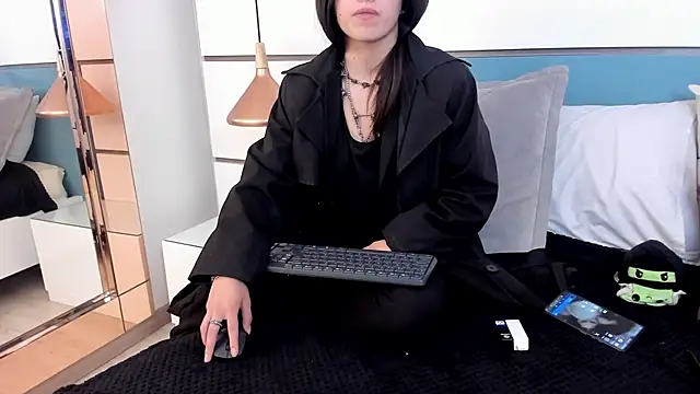 Snapshot of Ashkoreh chatting on November 7, 10:21 pm Ashkoreh online show from November 7, 10:21 pm