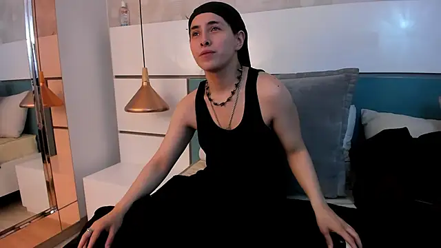 Ashkoreh online show from June 13, 7:56 pm