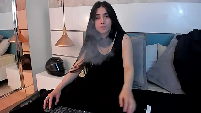 Ashkoreh online show from July 4, 9:54 pm