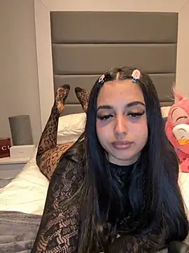 LilMisIndianx online show from October 30, 8:27 am