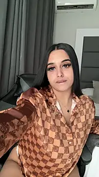 LilMisIndianx online show from April 5, 10:56 am