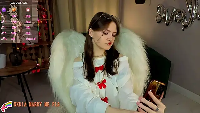 Dilara xBaby online show from February 8, 9:51 pm