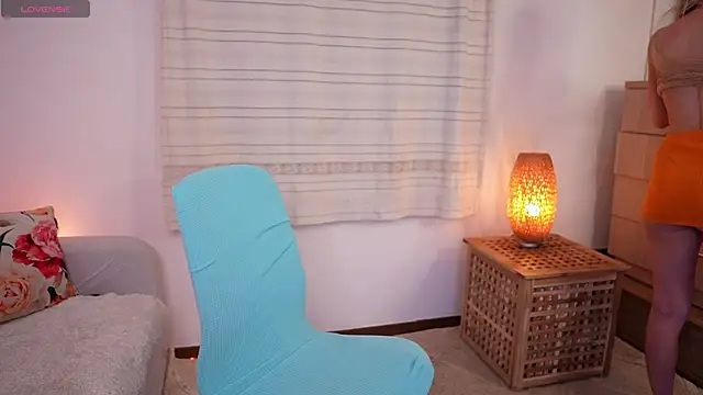 kimberhot online show from October 1, 11:55 pm