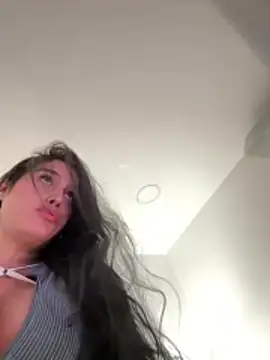 Bella  Wood online show from July 12, 7:16 pm