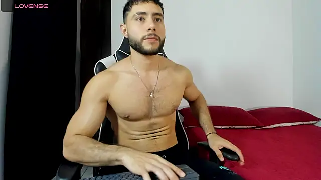 Snapshot of bryan_mugn chatting on November 19, 2:00 am bryan mugn online show from November 19, 2:00 am