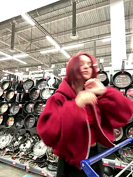 Snapshot of Cum_girlss chatting on November 9, 3:27 am Cum girlss online show from November 9, 3:27 am