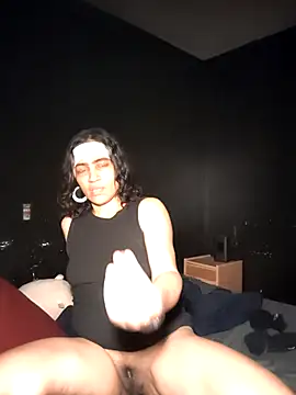 Snapshot of butterflykhash89 chatting on October 31, 6:47 am butterflykhash89 online show from October 31, 6:47 am