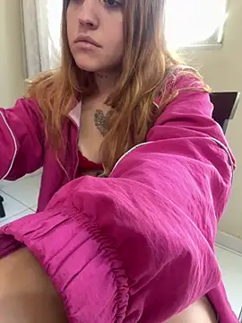 Snapshot of Angel_6699 chatting on May 12, 5:21 pm Angel 6699 online show from May 12, 5:21 pm