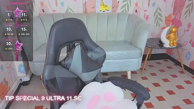 Paris09 v  online show from March 17, 3:22 am