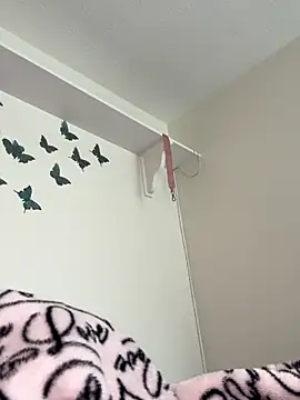 Moxhavix online show from November 13, 7:57 pm