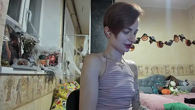 Snapshot of WatsonMi chatting on October 23, 3:00 pm WatsonMi online show from October 23, 3:00 pm